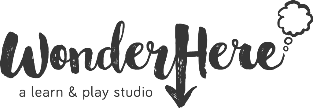 WonderHere_Logo_Gray